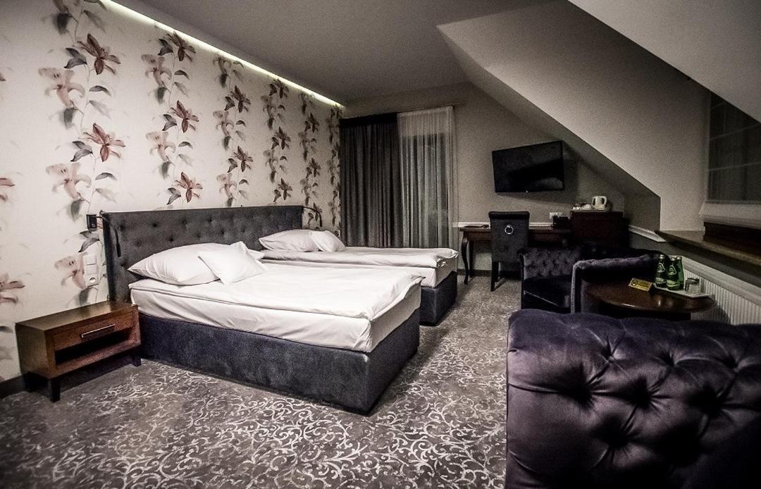 Hotel Palac Poledno Habitación foto
